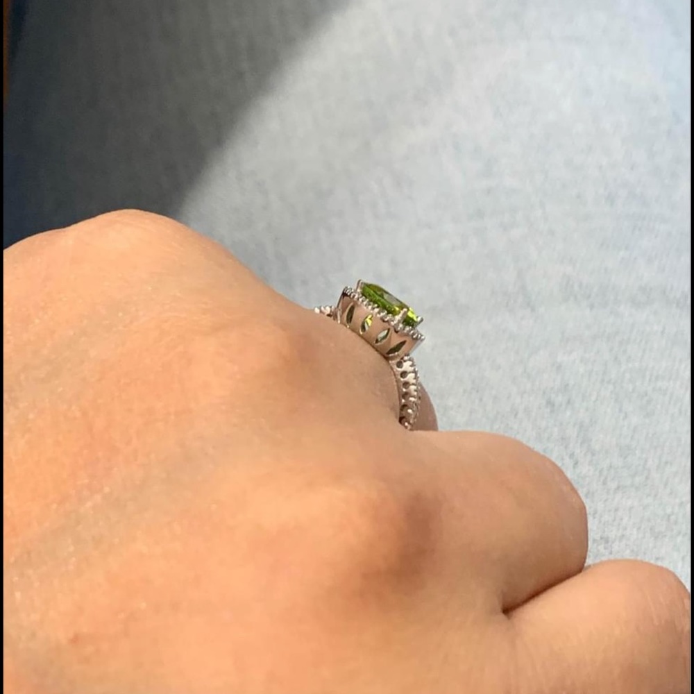 Diamond ring - Picture 4 of 6